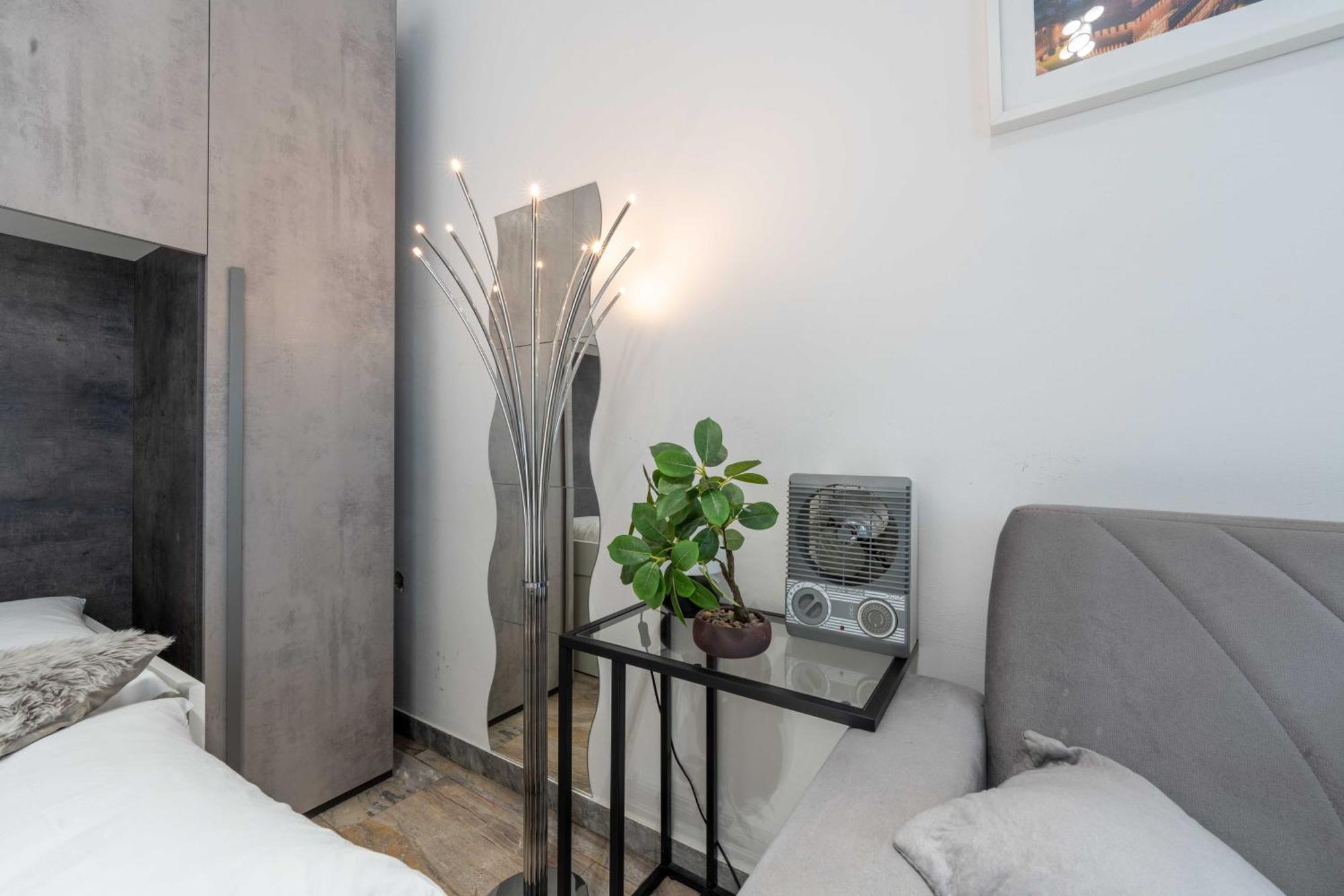 Suite 12 Milano Centro Parking Free Exterior photo